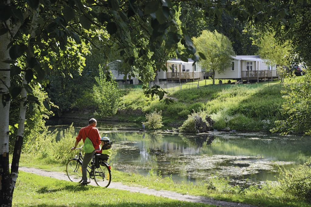 Camping International De Maisons-Laffitte Hotel Bagian luar foto