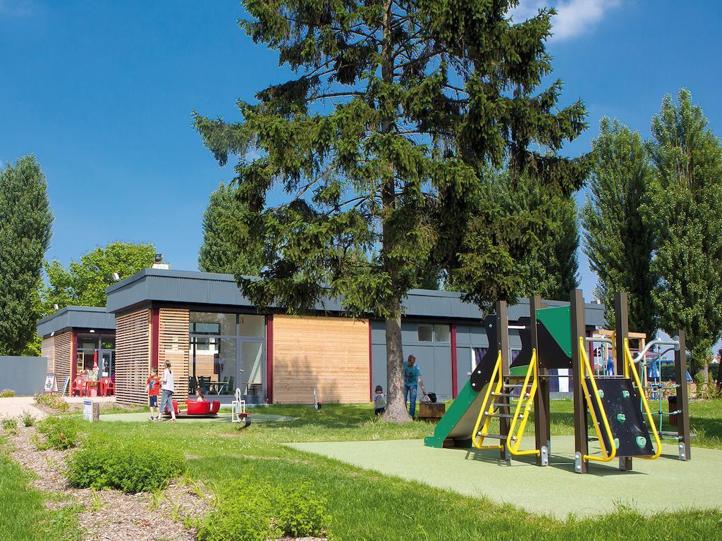 Camping International De Maisons-Laffitte Hotel Bagian luar foto
